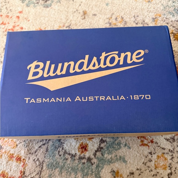 New Blundstone 587 Rustic Black Chelsea Boots size 9.5 women’s or men’s 7.5 - Picture 8 of 12